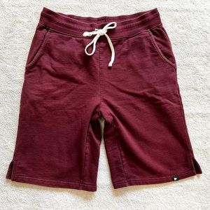 FEATURE ALL THINGS GOOD MENS SHORTS SIZE LARGE TRENDY STREET WEAR MODERN